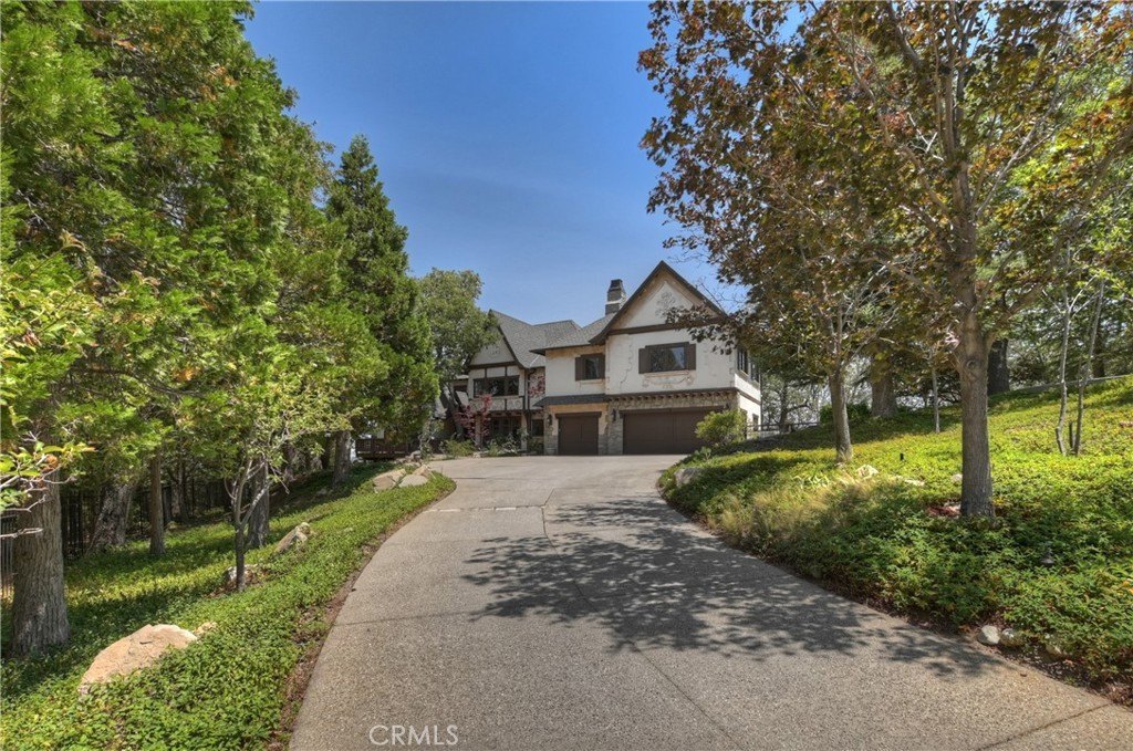 Lake Arrowhead, California, 92352, United States, 4 Bedrooms Bedrooms, ,4.5 BathroomsBathrooms,Residential,Forsale,1934021