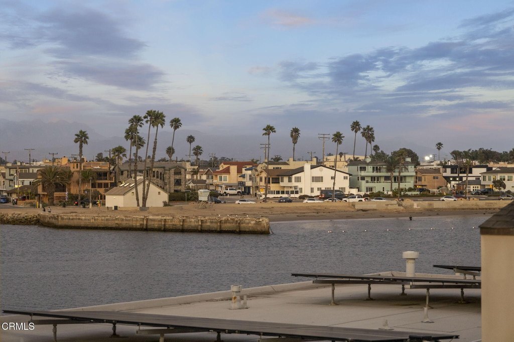 Oxnard, California, 93035, United States, 3 Bedrooms Bedrooms, ,3 BathroomsBathrooms,Residential,Forsale,1985942