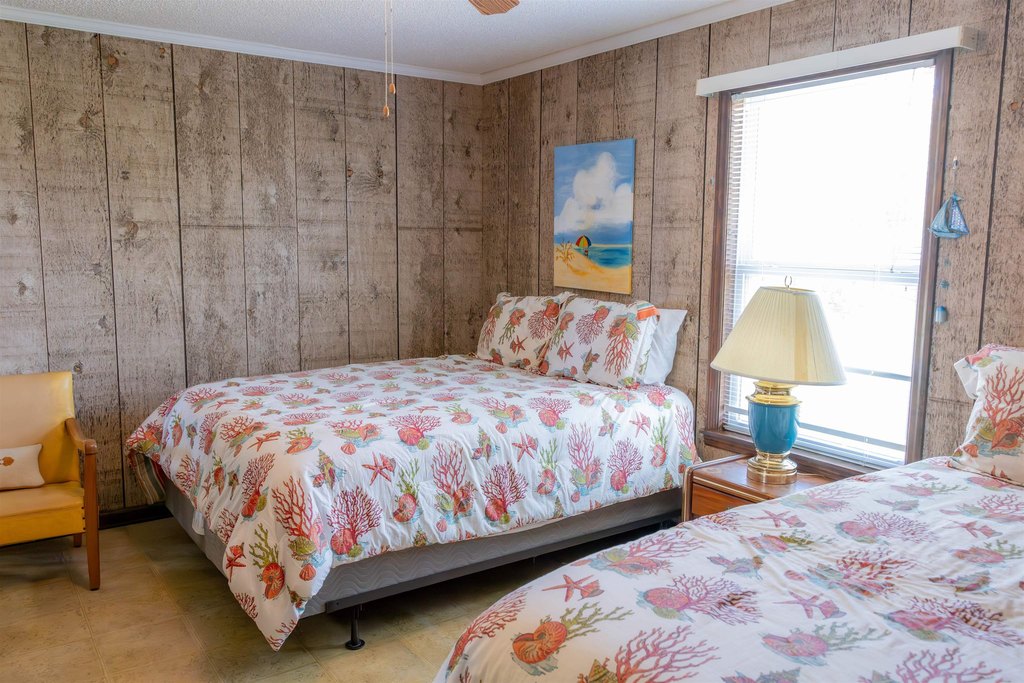 Alligator Point, Florida, 32346, United States, 4 Bedrooms Bedrooms, ,2 BathroomsBathrooms,Residential,Forsale,1919230