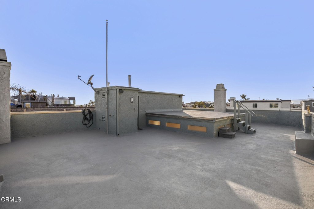 Oxnard, California, 93035, United States, 3 Bedrooms Bedrooms, ,3 BathroomsBathrooms,Residential,Forsale,1985942