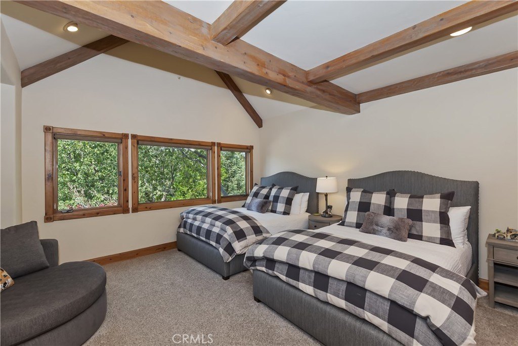 Lake Arrowhead, California, 92352, United States, 4 Bedrooms Bedrooms, ,4.5 BathroomsBathrooms,Residential,Forsale,1934021