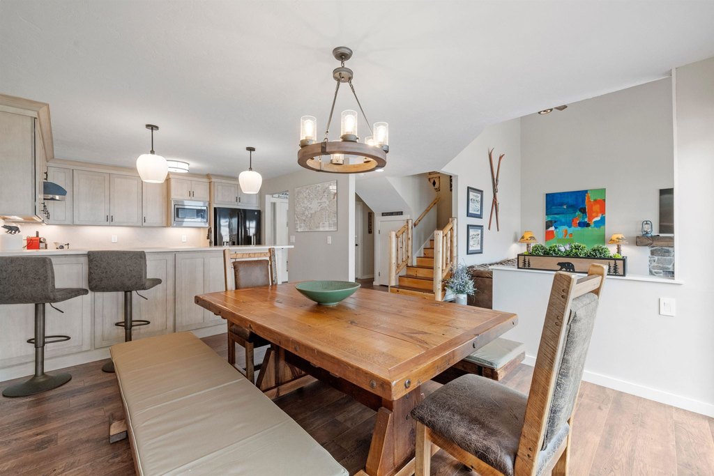 Moultonborough, New Hampshire, 03254, United States, 4 Bedrooms Bedrooms, ,3 BathroomsBathrooms,Residential,Forsale,1952911