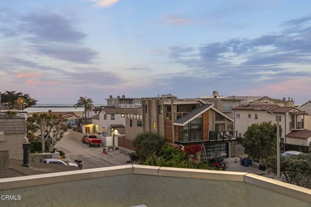 Oxnard, California, 93035, United States, 3 Bedrooms Bedrooms, ,3 BathroomsBathrooms,Residential,Forsale,1985942