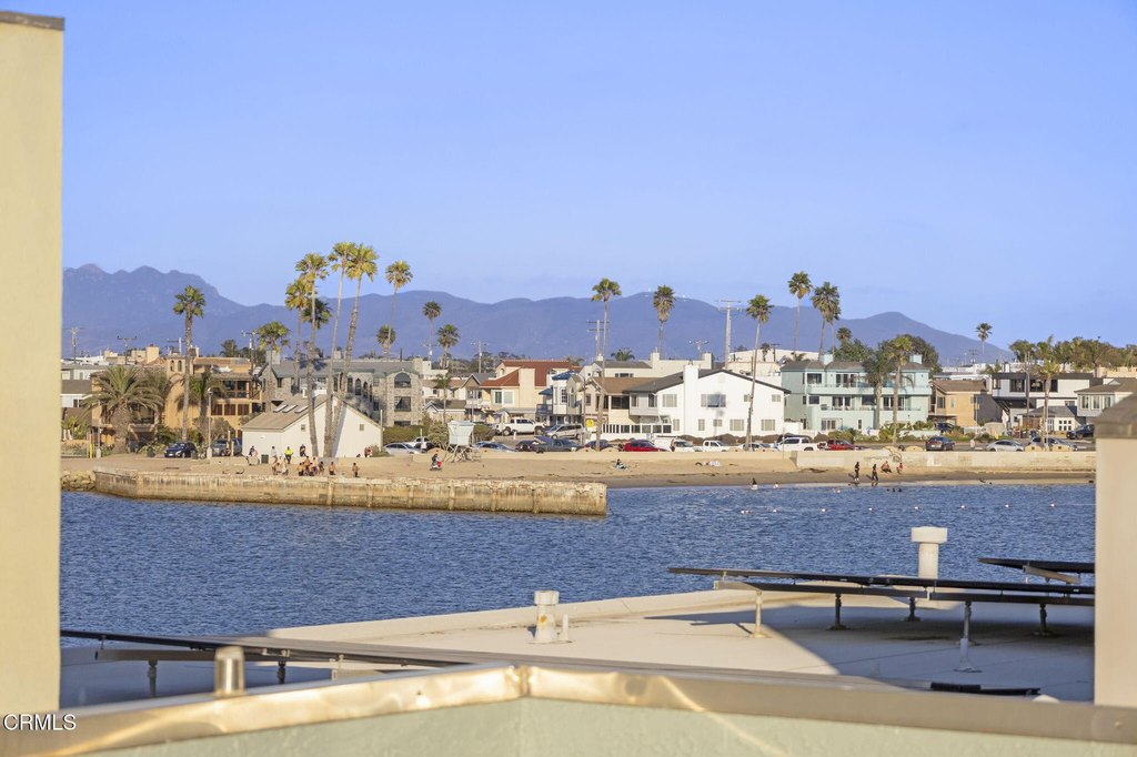 Oxnard, California, 93035, United States, 3 Bedrooms Bedrooms, ,3 BathroomsBathrooms,Residential,Forsale,1985942