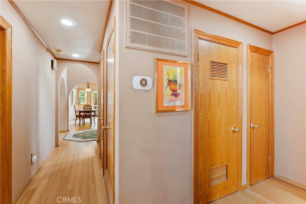 Lake Arrowhead, California, 92352, United States, 3 Bedrooms Bedrooms, ,2 BathroomsBathrooms,Residential,Forsale,1934030