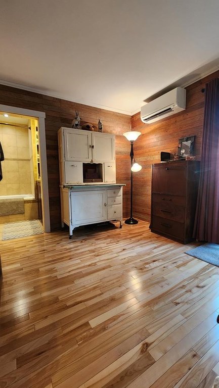 Allardt, Tennessee, 38504, United States, 2 Bedrooms Bedrooms, ,2 BathroomsBathrooms,Residential,Forsale,1929838