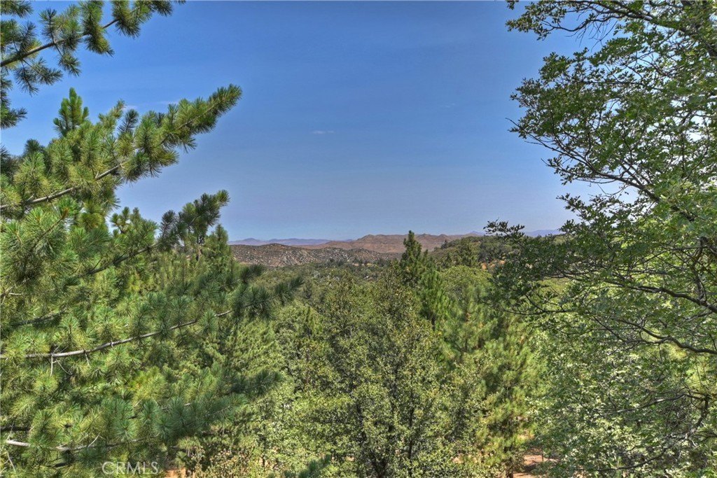 Lake Arrowhead, California, 92352, United States, 4 Bedrooms Bedrooms, ,4.5 BathroomsBathrooms,Residential,Forsale,1934021