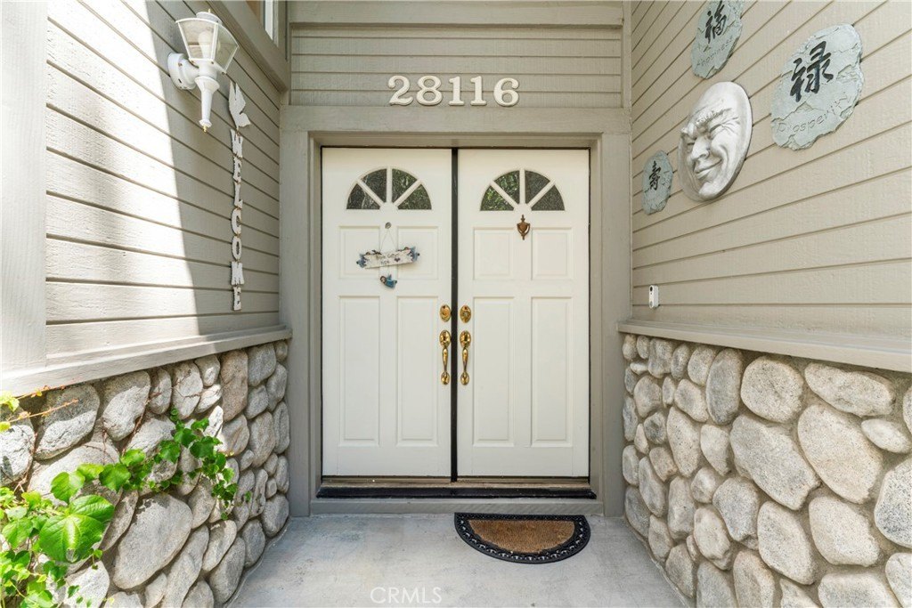 Lake Arrowhead, California, 92352, United States, 3 Bedrooms Bedrooms, ,2 BathroomsBathrooms,Residential,Forsale,1934030