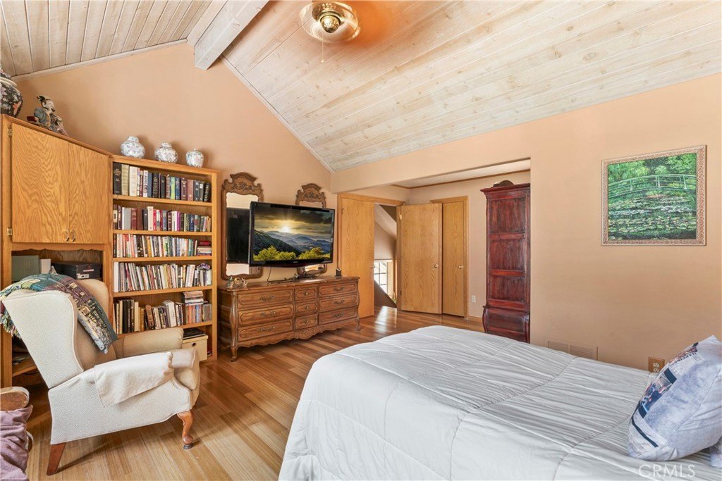 Lake Arrowhead, California, 92352, United States, 3 Bedrooms Bedrooms, ,2 BathroomsBathrooms,Residential,Forsale,1934030