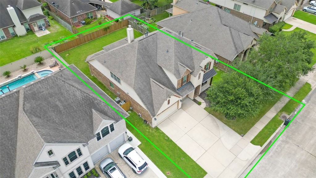 Friendswood, Texas, 77546, United States, 4 Bedrooms Bedrooms, ,3.5 BathroomsBathrooms,Residential,Forsale,1953108