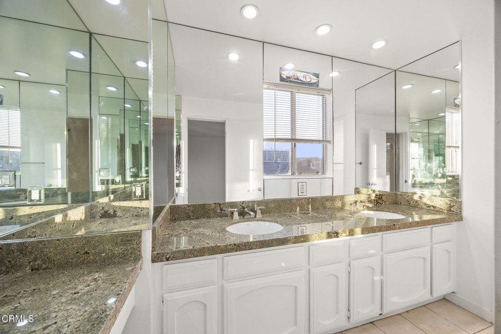 Oxnard, California, 93035, United States, 3 Bedrooms Bedrooms, ,3 BathroomsBathrooms,Residential,Forsale,1985942