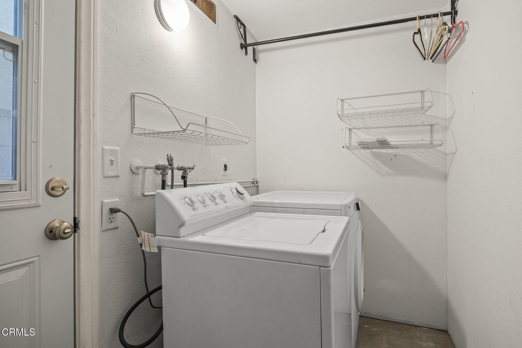 Oxnard, California, 93035, United States, 3 Bedrooms Bedrooms, ,3 BathroomsBathrooms,Residential,Forsale,1985942