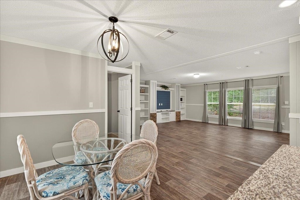 Quincy, Florida, 32351, United States, 3 Bedrooms Bedrooms, ,2 BathroomsBathrooms,Residential,Forsale,1919226