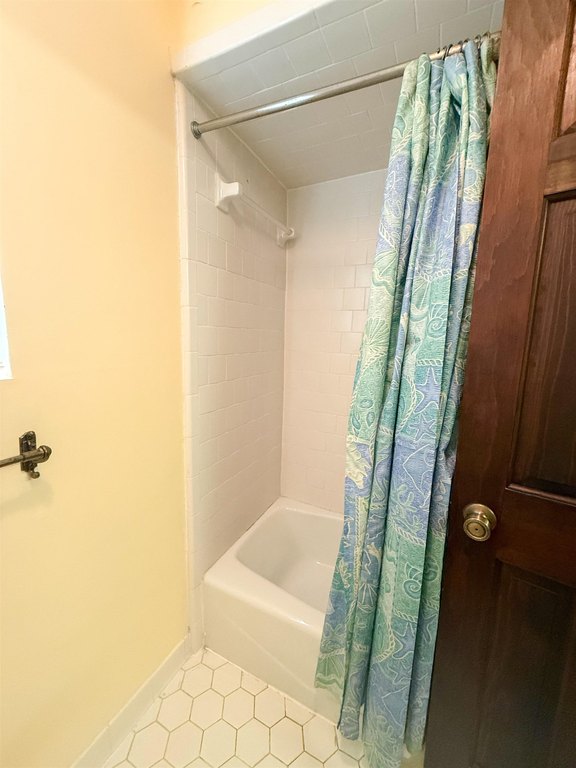 Alligator Point, Florida, 32346, United States, 4 Bedrooms Bedrooms, ,2 BathroomsBathrooms,Residential,Forsale,1919230
