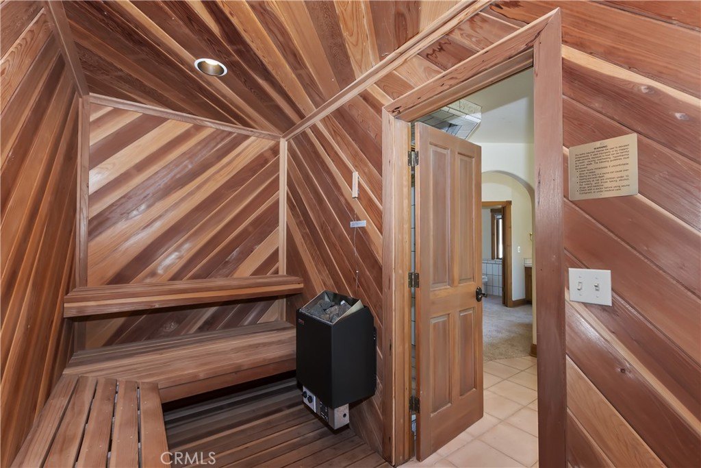 Lake Arrowhead, California, 92352, United States, 4 Bedrooms Bedrooms, ,4.5 BathroomsBathrooms,Residential,Forsale,1934021