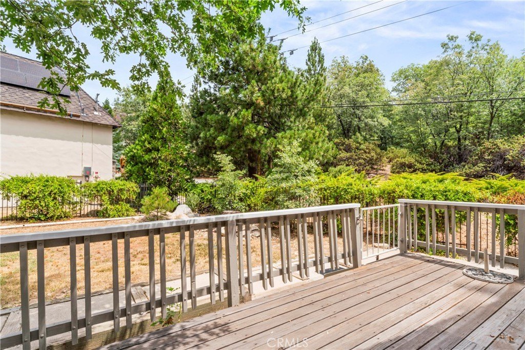 Lake Arrowhead, California, 92352, United States, 3 Bedrooms Bedrooms, ,2 BathroomsBathrooms,Residential,Forsale,1934030