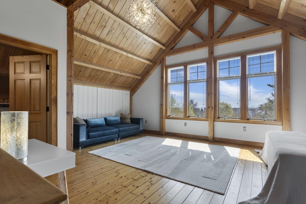 York, Maine, 03909, United States, 5 Bedrooms Bedrooms, ,3.5 BathroomsBathrooms,Residential,Forsale,1934015