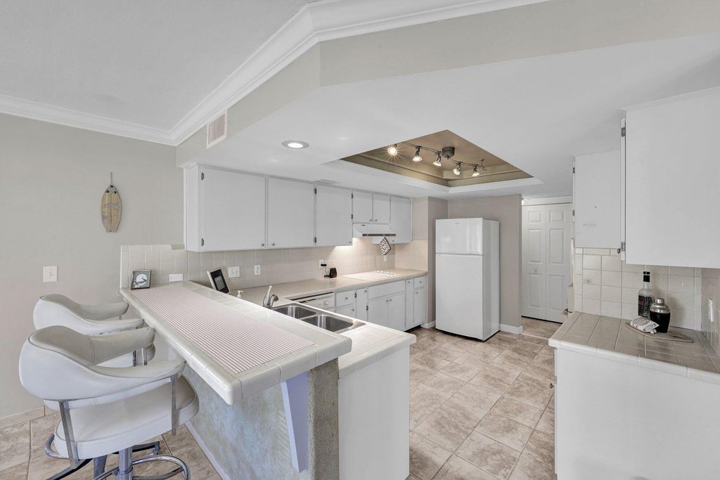 Marco Island, Florida, 34145, United States, 2 Bedrooms Bedrooms, ,2 BathroomsBathrooms,Residential,Forsale,1936199