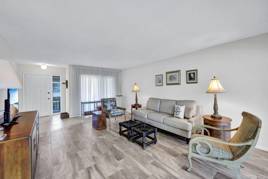 Marco Island, Florida, 34145, United States, 2 Bedrooms Bedrooms, ,2 BathroomsBathrooms,Residential,Forsale,1936194