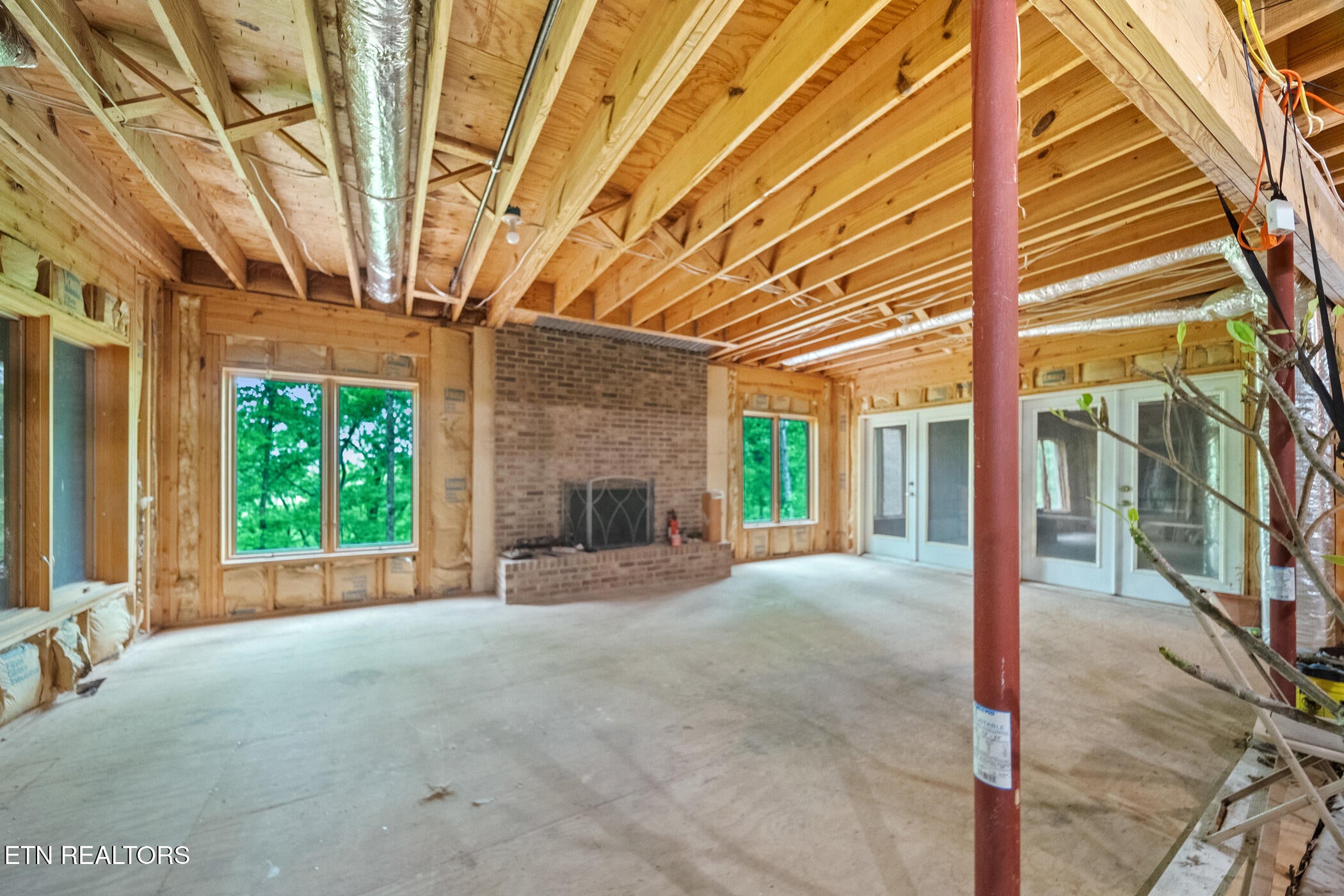 Sevierville, Tennessee, 37862, United States, 5 Bedrooms Bedrooms, ,4 BathroomsBathrooms,Residential,Forsale,1910169