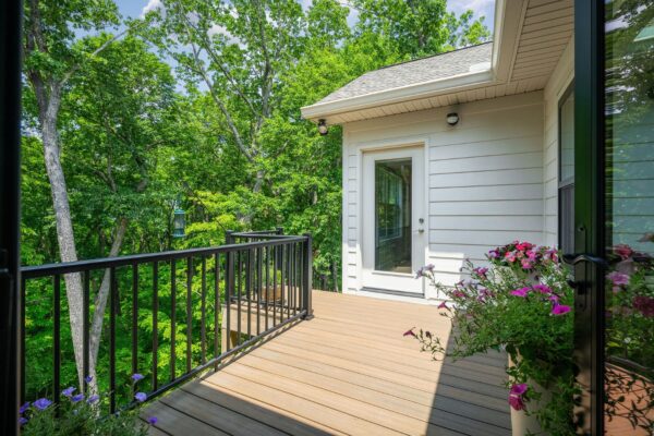 Crossville, Tennessee, 38558, United States, 3 Bedrooms Bedrooms, ,2 BathroomsBathrooms,Residential,Forsale,1907883