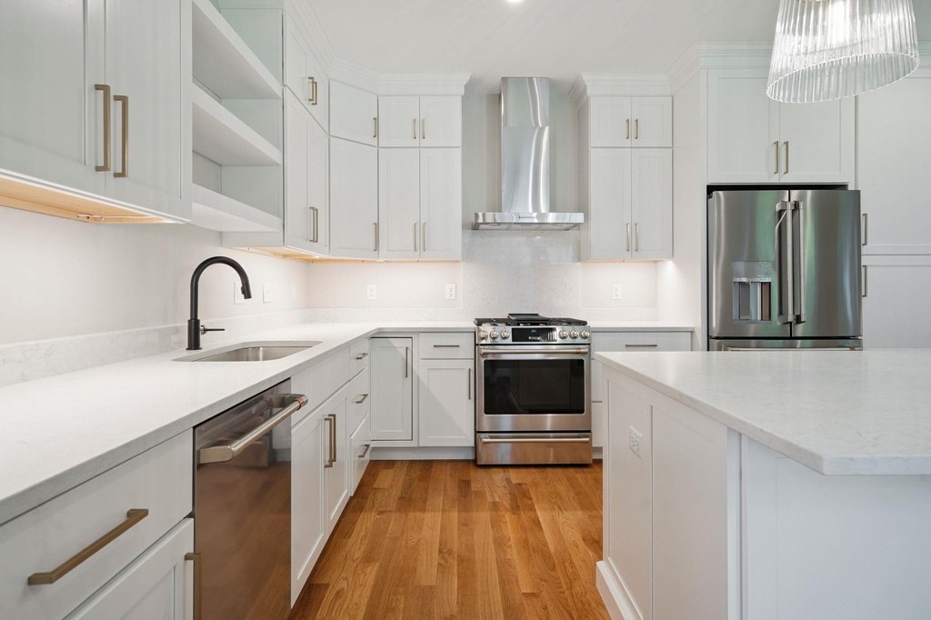 Hampton, New Hampshire, 03842, United States, 4 Bedrooms Bedrooms, ,3.5 BathroomsBathrooms,Residential,Forsale,2002372