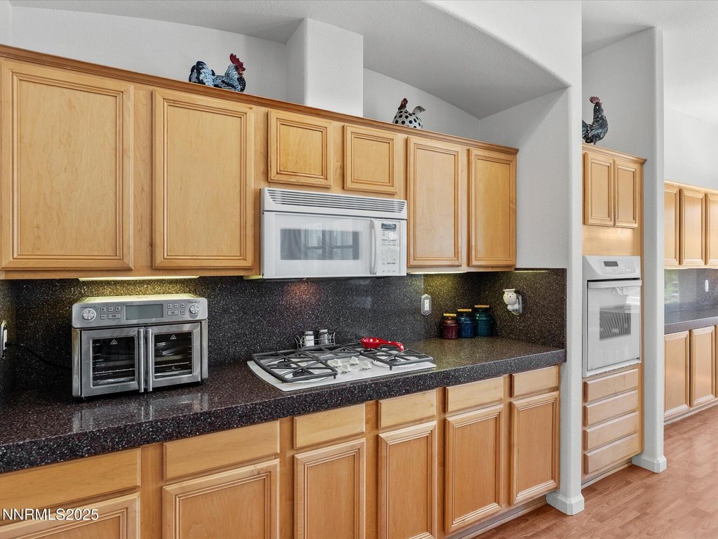 Sparks, Nevada, 89436, United States, 5 Bedrooms Bedrooms, ,3 BathroomsBathrooms,Residential,Forsale,1910324