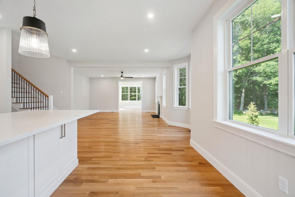 Hampton, New Hampshire, 03842, United States, 4 Bedrooms Bedrooms, ,3.5 BathroomsBathrooms,Residential,Forsale,2002372