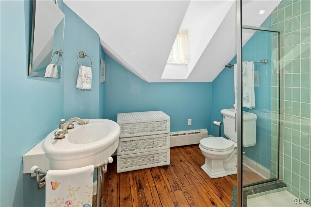 Springfield Twp, Pennsylvania, 18951, United States, 6 Bedrooms Bedrooms, ,4.5 BathroomsBathrooms,Residential,Forsale,2003974