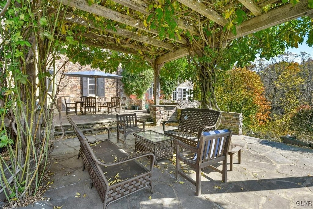 Springfield Twp, Pennsylvania, 18951, United States, 6 Bedrooms Bedrooms, ,4.5 BathroomsBathrooms,Residential,Forsale,2003974