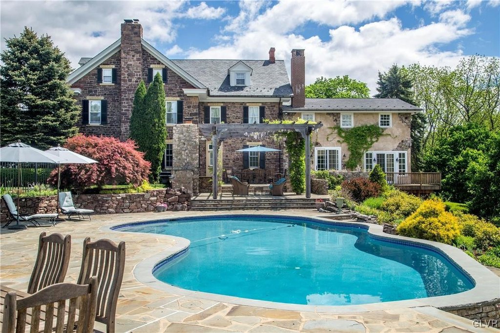 Springfield Twp, Pennsylvania, 18951, United States, 6 Bedrooms Bedrooms, ,4.5 BathroomsBathrooms,Residential,Forsale,2003974