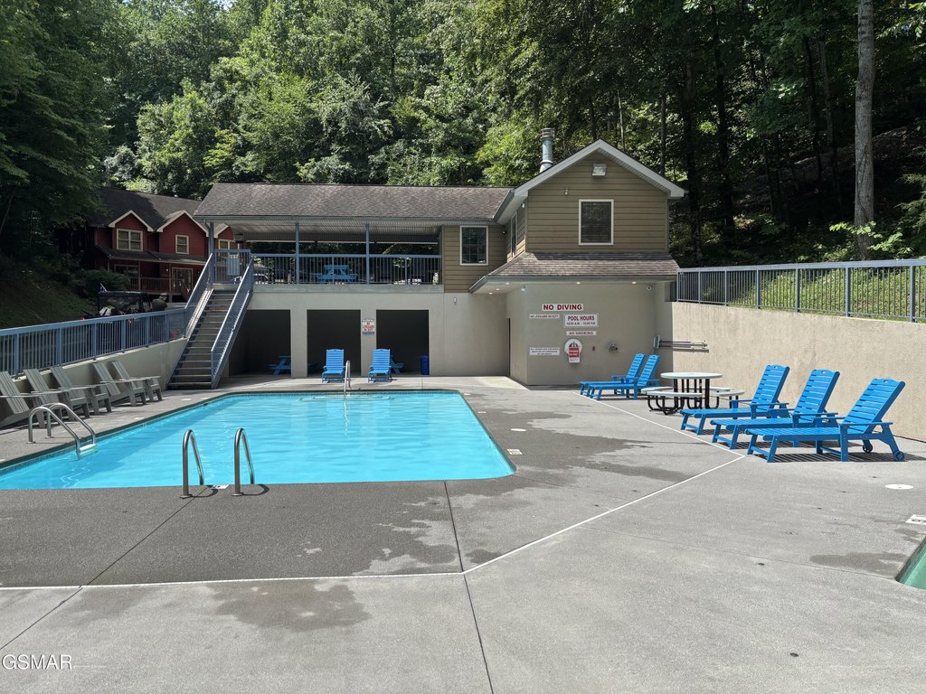 Pigeon Forge, Tennessee, 37863, United States, 4 Bedrooms Bedrooms, ,3 BathroomsBathrooms,Residential,Forsale,1910222