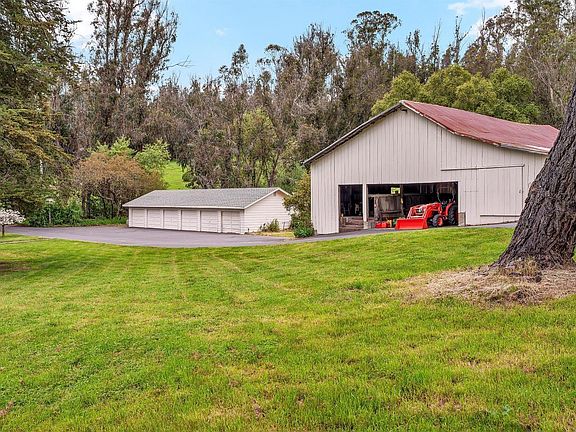 Petaluma, California, 94952, United States, 6 Bedrooms Bedrooms, ,5 BathroomsBathrooms,Residential,Forsale,1918976