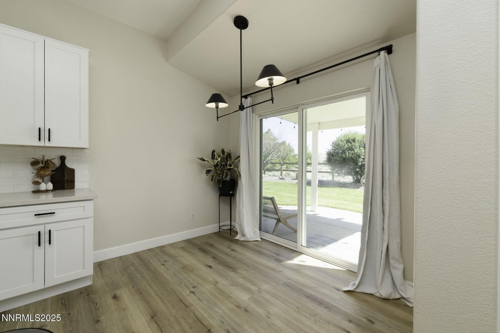 Sparks, Nevada, 89436, United States, 3 Bedrooms Bedrooms, ,2 BathroomsBathrooms,Residential,Forsale,1910316
