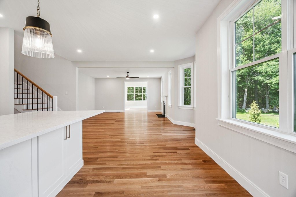 Hampton, New Hampshire, 03842, United States, 4 Bedrooms Bedrooms, ,3.5 BathroomsBathrooms,Residential,Forsale,2002372