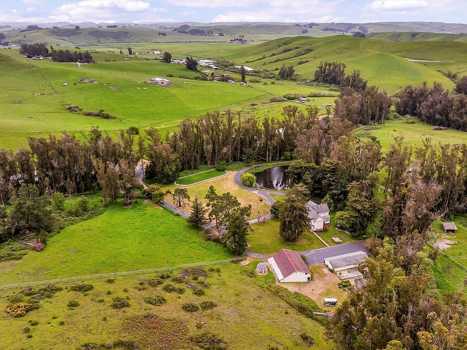 Petaluma, California, 94952, United States, 6 Bedrooms Bedrooms, ,5 BathroomsBathrooms,Residential,Forsale,1918976
