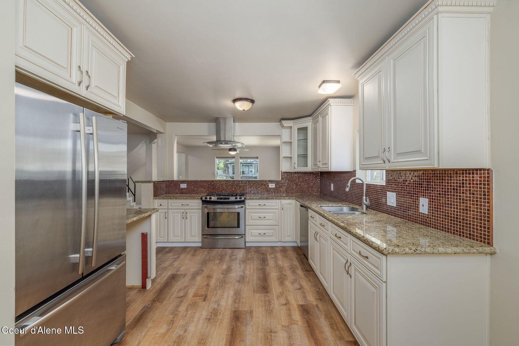 Coeur d'Alene, Idaho, 83814, United States, 3 Bedrooms Bedrooms, ,2.5 BathroomsBathrooms,Residential,Forsale,1913897