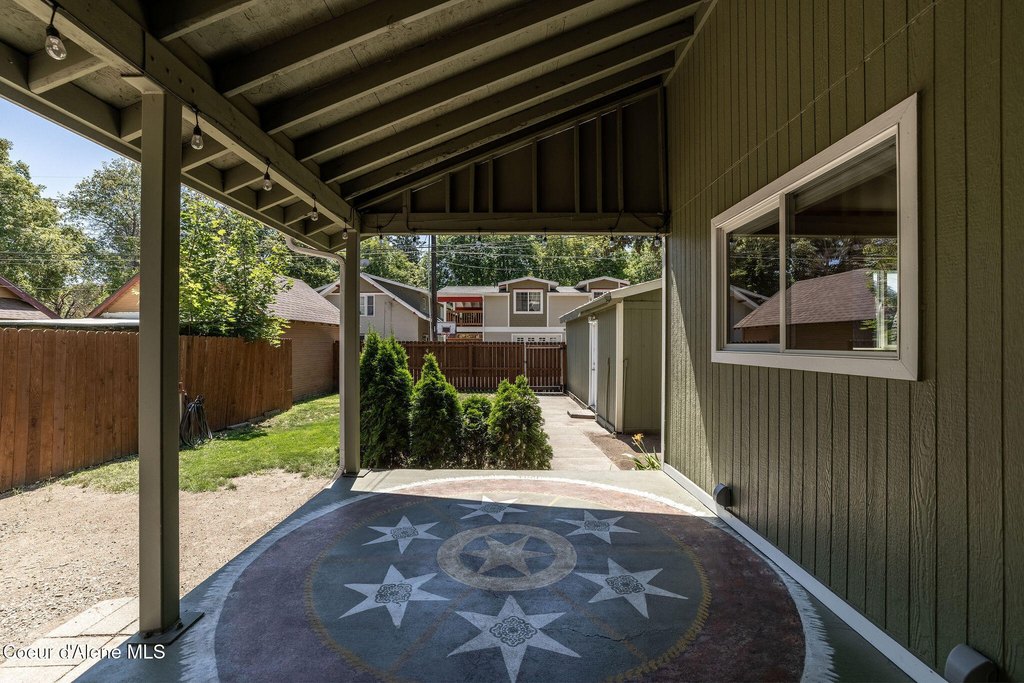 Coeur d'Alene, Idaho, 83814, United States, 3 Bedrooms Bedrooms, ,2.5 BathroomsBathrooms,Residential,Forsale,1913897