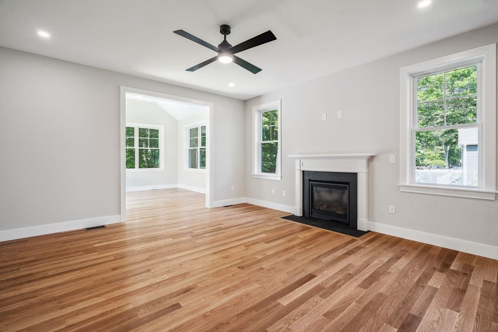 Hampton, New Hampshire, 03842, United States, 4 Bedrooms Bedrooms, ,3.5 BathroomsBathrooms,Residential,Forsale,2002372