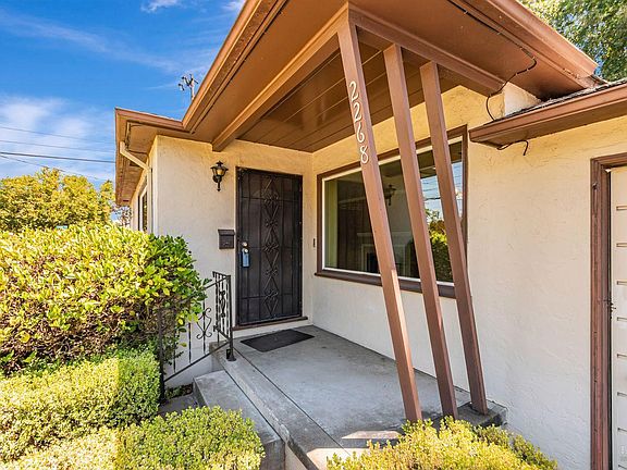 Santa Rosa, California, 95403, United States, 3 Bedrooms Bedrooms, ,1 BathroomBathrooms,Residential,Forsale,1918974