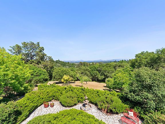 Sebastopol, California, 95472, United States, 2 Bedrooms Bedrooms, ,2 BathroomsBathrooms,Residential,Forsale,1997658