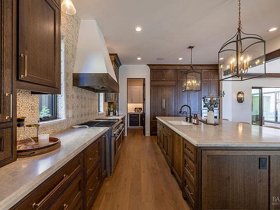 Santa Rosa, California, 95404, United States, 4 Bedrooms Bedrooms, ,6 BathroomsBathrooms,Residential,Forsale,1918981