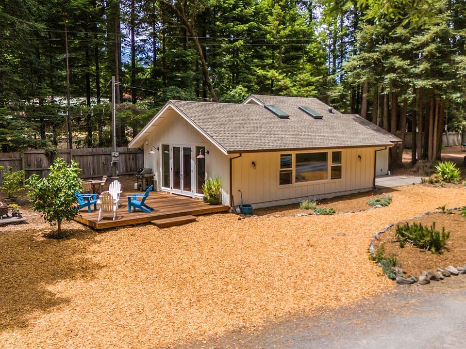 Sebastopol, California, 95472, United States, 5 Bedrooms Bedrooms, ,4 BathroomsBathrooms,Residential,Forsale,1918982