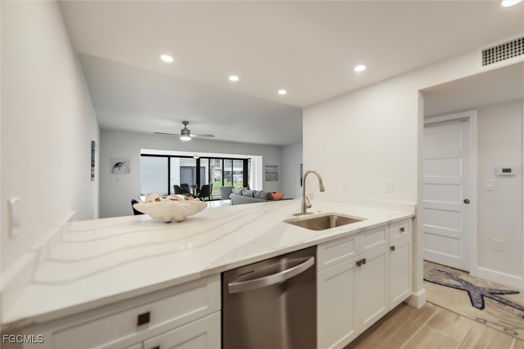 Sanibel, Florida, 33957, United States, 3 Bedrooms Bedrooms, ,2 BathroomsBathrooms,Residential,Forsale,1971954