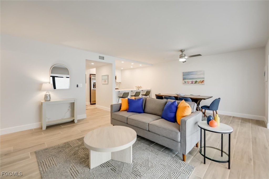 Sanibel, Florida, 33957, United States, 3 Bedrooms Bedrooms, ,2 BathroomsBathrooms,Residential,Forsale,1971954