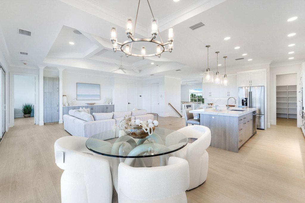 Marco Island, Florida, 34145, United States, 5 Bedrooms Bedrooms, ,3.5 BathroomsBathrooms,Residential,Forsale,2004775