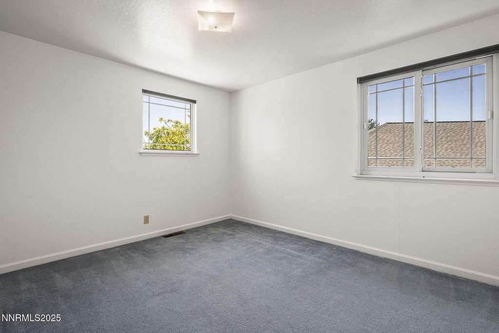 Sparks, Nevada, 89436, United States, 4 Bedrooms Bedrooms, ,3 BathroomsBathrooms,Residential,Forsale,1936737