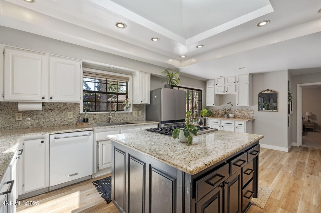 Carson City, Nevada, 89703, United States, 4 Bedrooms Bedrooms, ,3.5 BathroomsBathrooms,Residential,Forsale,1910323