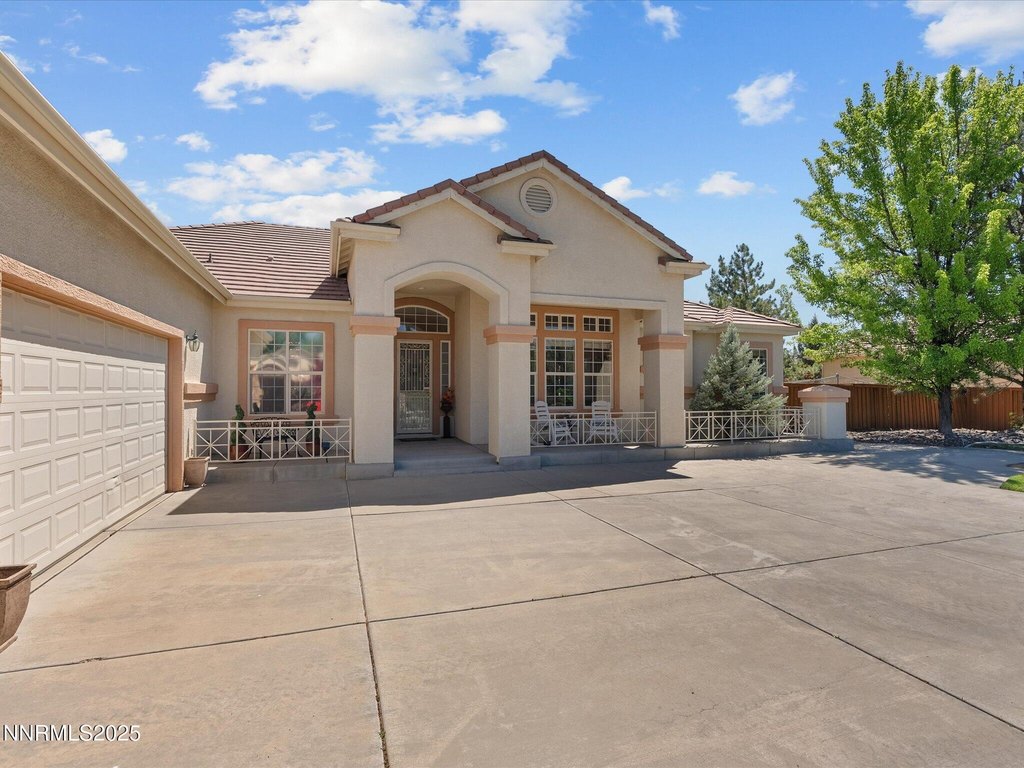 Sparks, Nevada, 89436, United States, 5 Bedrooms Bedrooms, ,3 BathroomsBathrooms,Residential,Forsale,1910324