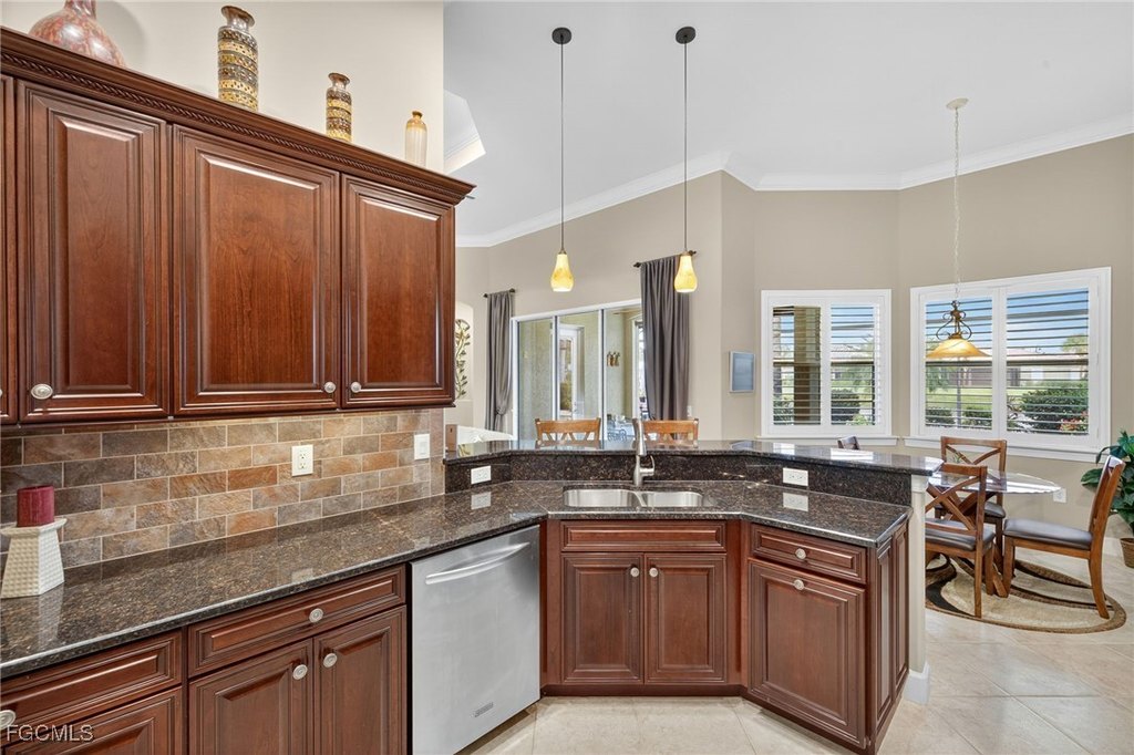 Fort Myers, Florida, 33913, United States, 3 Bedrooms Bedrooms, ,3.5 BathroomsBathrooms,Residential,Forsale,1971917